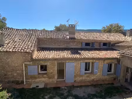 maison de ville 100 m2 avec jardin garage bonnieux centre