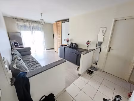 vente appartement 4 pièces 67 m² à grigny (91350)  104 000 €