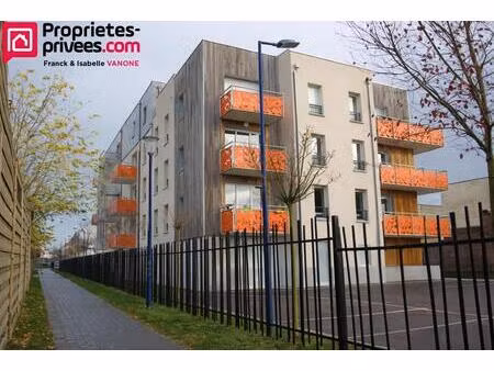 appartement t2 - 38m² - grand balcon - place de parking - dernier étage