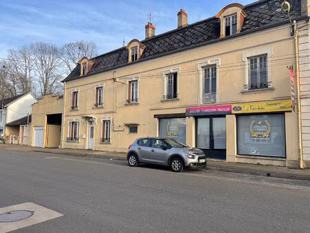 ensemble immobilier à saint germain du bois