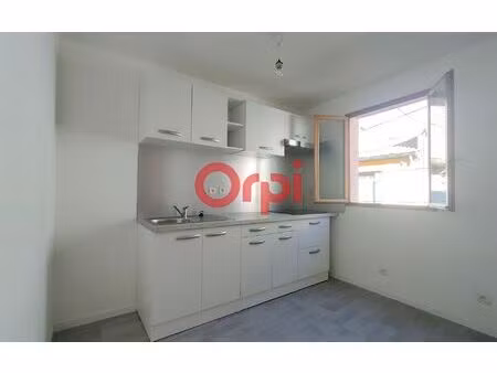 maison prades m² t-3 à vendre  136 000 €