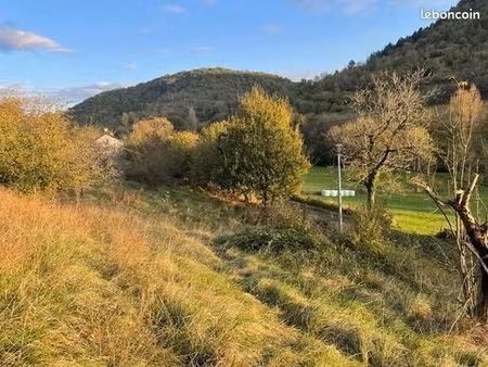 terrain 1 584 m² marcillac vallon