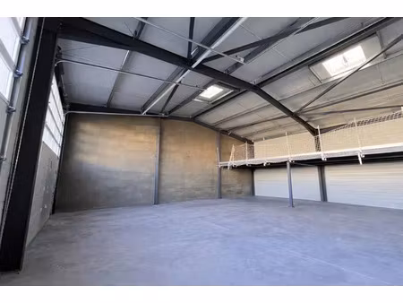 local d'activités - bureaux - 769 m2