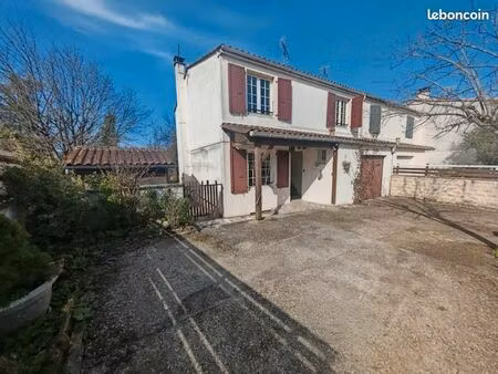 pavillon 4 pièces 92 m²