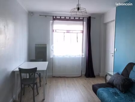 studio 1 pièce 20 m²