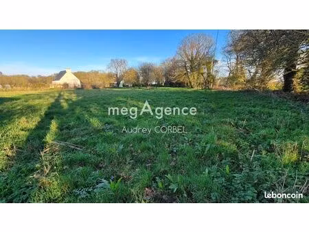 terrain 1911 m² lantic