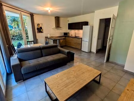 t2 50m² meublé avec jardin  box  cave et parking