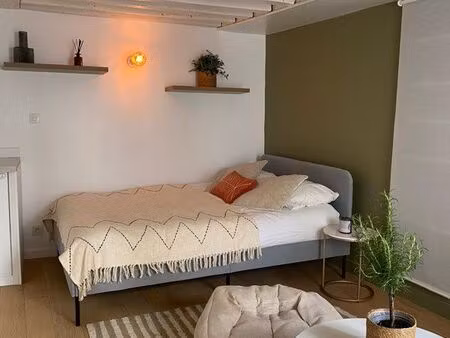 à louer – appartement 23 m² – rue quincampoix  paris 3e (proche marais)