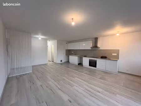 appartement 3 pièces 79 m²