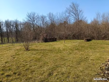 loue emplacement tente