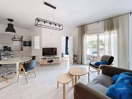 location appartement 3 pièces aux sables-d'olonne (85100) : à louer 3 pièces / 59m² les sa