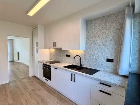 vernieuwd appartement in bornem-centrum