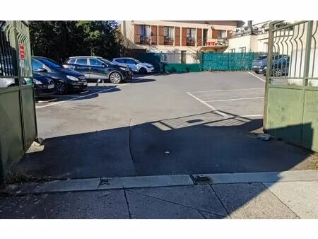 location stationnement  m² t- à dammartin-en-goële  41 €