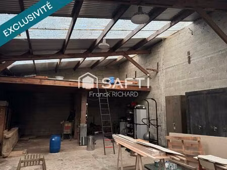 bâtiment pour stockage ou stationnement véhicules gros gabarit