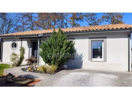 maison 3 chambres contemporaine de 2016 à mios  centre ville et écoles à pieds