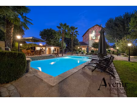 ancien moulin du xviii? siècle ? propriété d'exception de 470 m² sur 1 5 hectare de parc