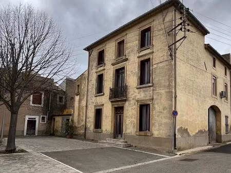 maison de ville avec grande terrasse et patio