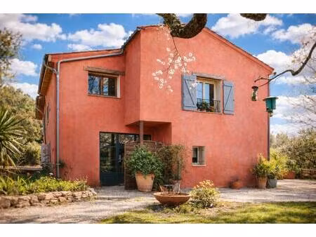 calme absolu à la campagne  magnifique oliveraie  maison rénovée