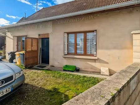 maison de 4 pièces de 110 m² à retterans