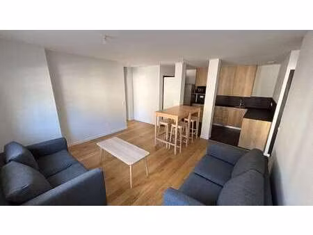location appartement 4 pièces meublé à caen (14000) : à louer 4 pièces meublé / 75m² caen
