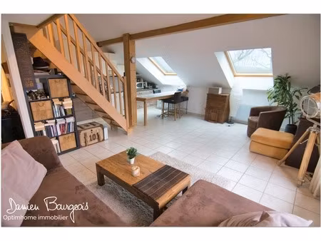 attique d’exception – vue panoramique sur le lac léman et le jet d’eau