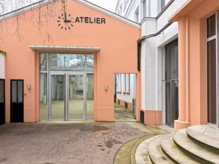 bureaux à louer . 11 rue benjamin raspail 92240 malakoff