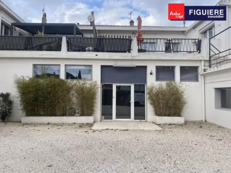 85m² de bureaux et 20m² de stockage à louer centre ville de salon de provence