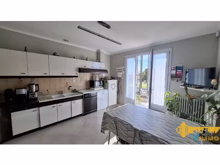 maison 4 chambres - tres grand garage - a proximite de la ga