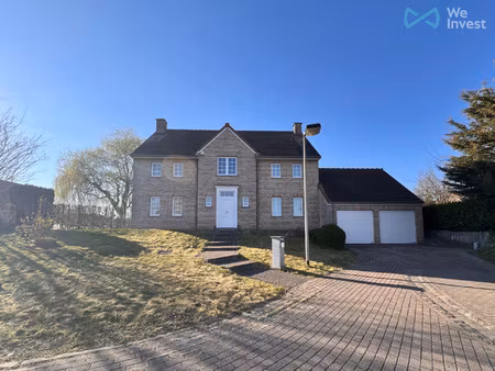 huis te huur in grez-doiceau met 5 slaapkamers