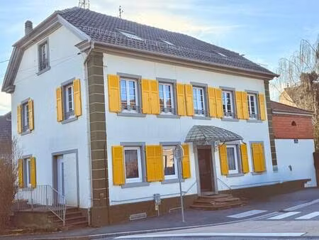 rare -maison de caractère de 178m2 + 2 f2 + 1 atelier