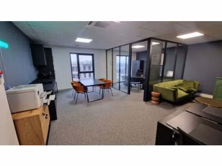 à louer bureau 45 m² – 990 € |yutz