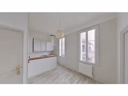 appartement t1 bis - chatellerault