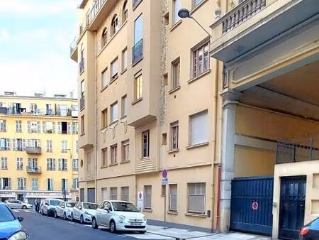 vente immeuble 295 m² nice (06000)