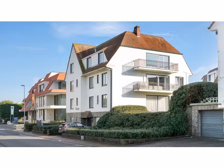 appartement te huur in knokke-heist met 2 slaapkamers