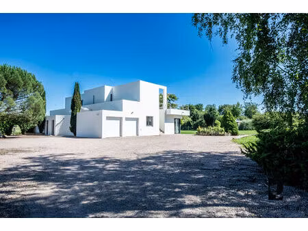 achat maison 11 pièces 323m²