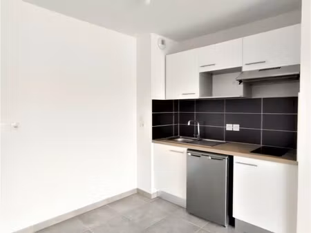 location appartement 2 pièces 44m² st jory 31790