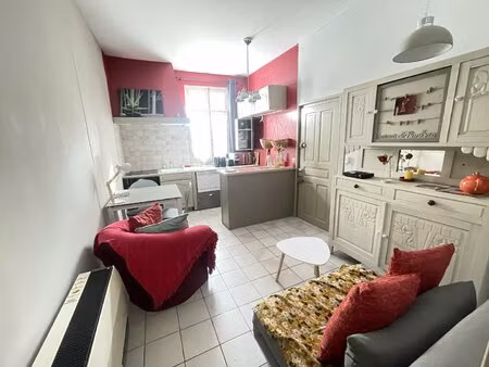 location appartement 2 pièces 25m² sete 34200