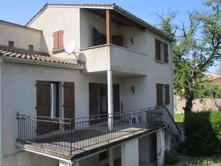 location appartement 3 pièces 103m² souillac 46200