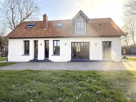 maison rénovée  4 chambres - terrain 881m² - garage