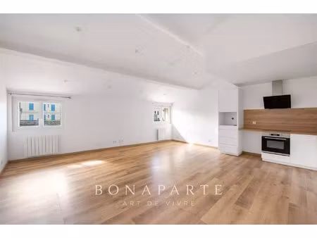 élégance & charme en plein cœur de ville – appartement t3 rénové en 2024