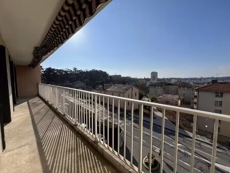 location appartement 3 pièces 71m² valence 26000