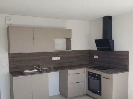 location appartement 3 pièces 64m² thonon les bains 74200