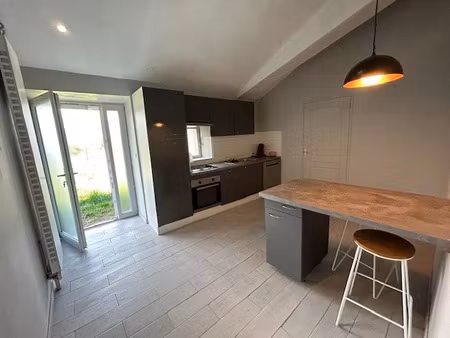 vente maison 6 pièces 114 m² à sommières-du-clain (86160)  144 450 €