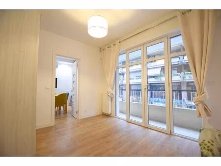 location appartement 2 pièces 52 m² à nice (06300)