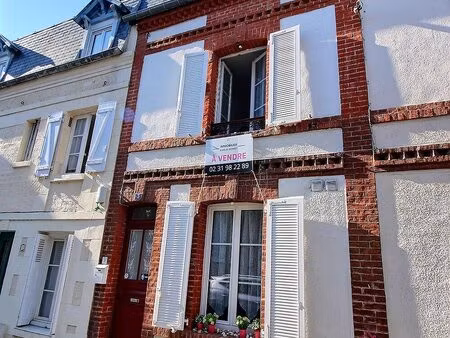 jolie maison de pêcheurs à 150m des quais
