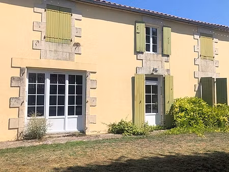 achat maison 4 pièces 144m² taugon 17170