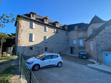 a louer t2 entièrement rénové sur saint come