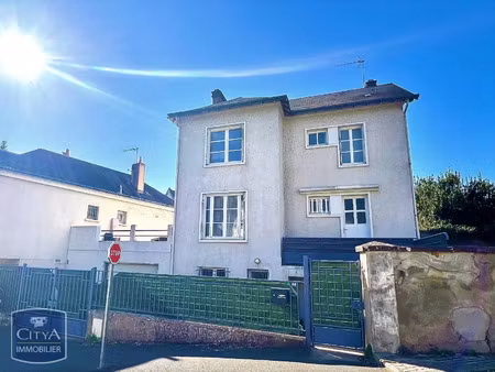 maison à louer 5 pièces 132.15 m² - chinon (37) - 920€