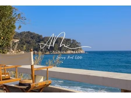 une propriété en bord de mer  entre histoire et élégance intemporelle