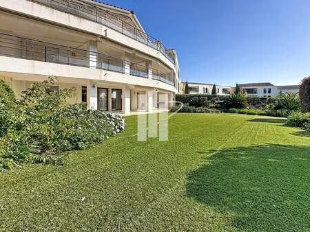 appartement de luxe avec vue sur mer à vendre à saint-raphaël : 790 000 € | 101m²